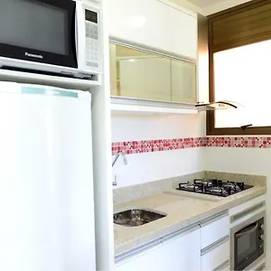 Apartamento Frente A Praia! , Florianópolis Brasil